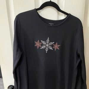 Croft & Barrow woman’s long sleeve top. 2X snowflake embellished on front